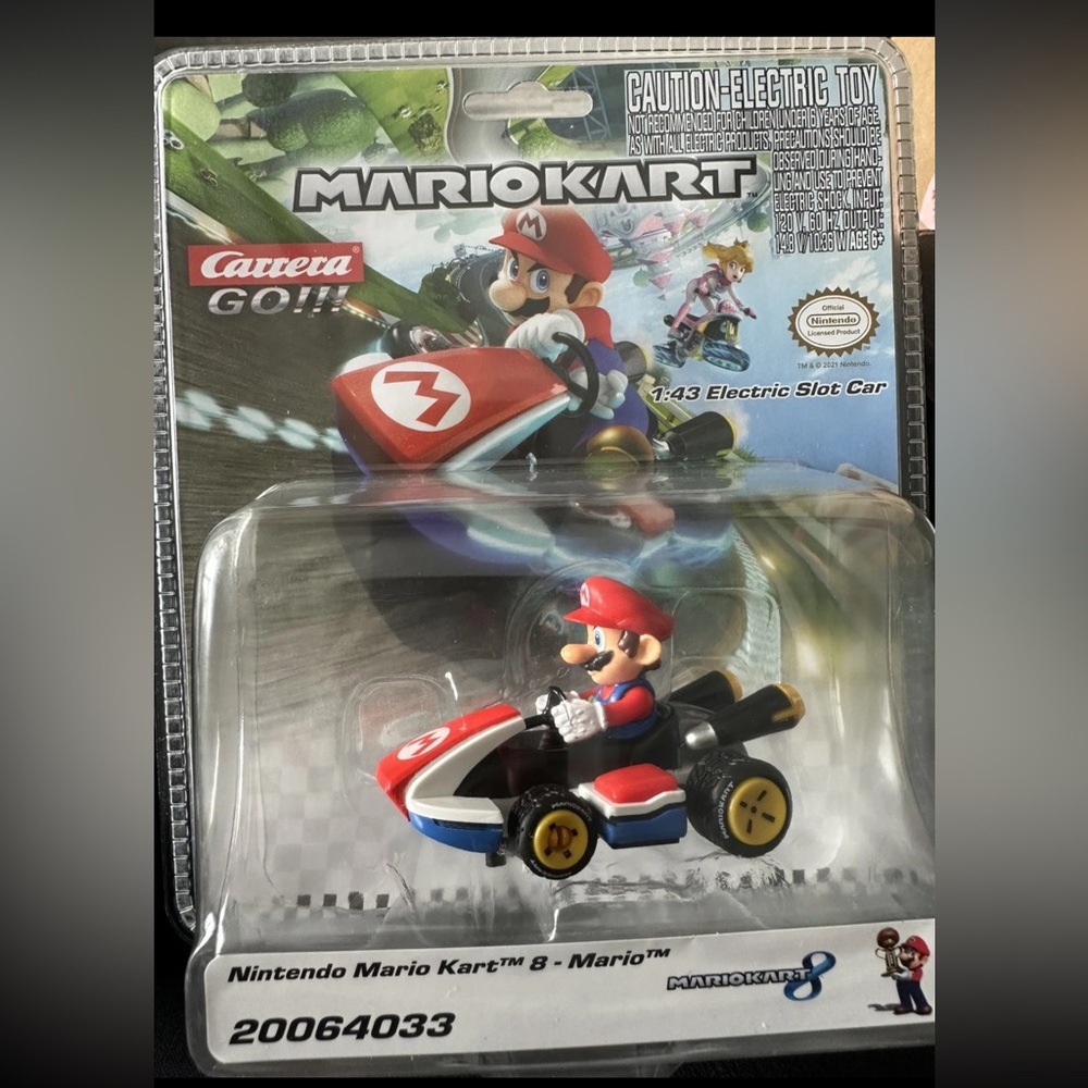 Carrera: Nintendo Mario Kart Nintendo Racing Slot Car